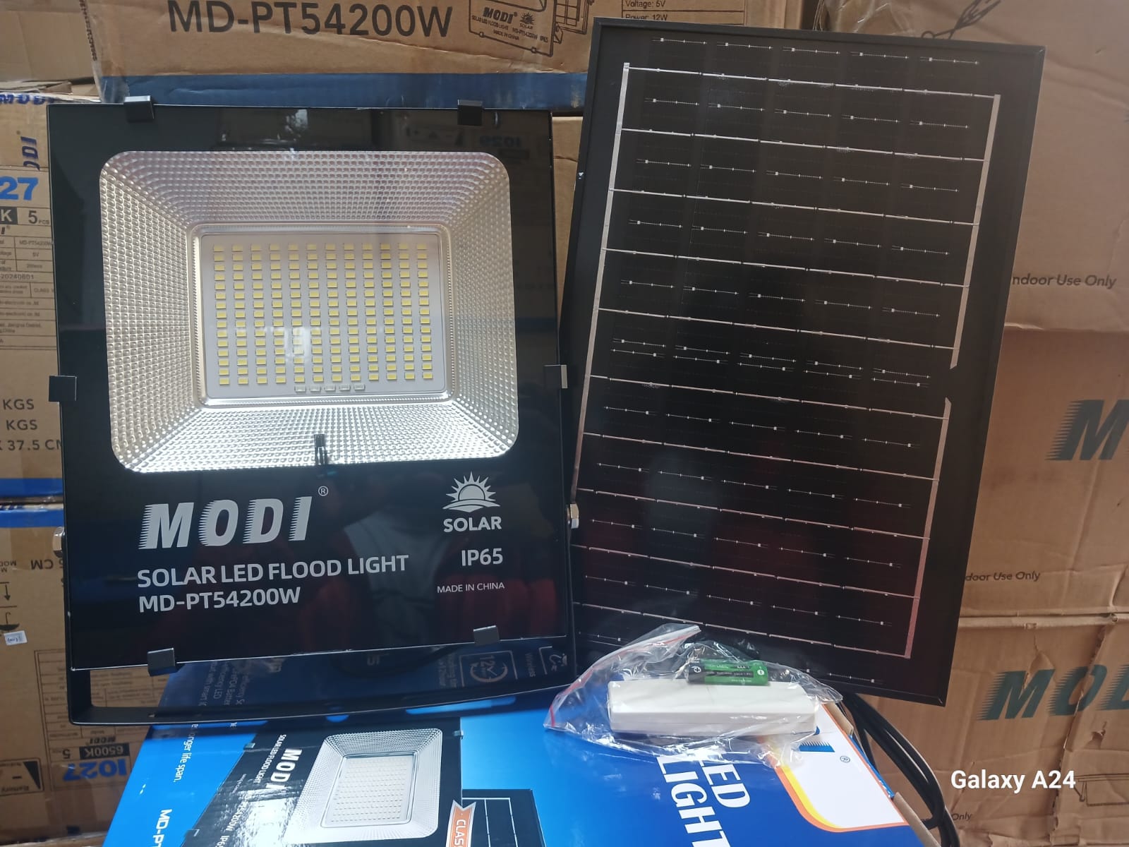 200W Solar Floodlight (I027)