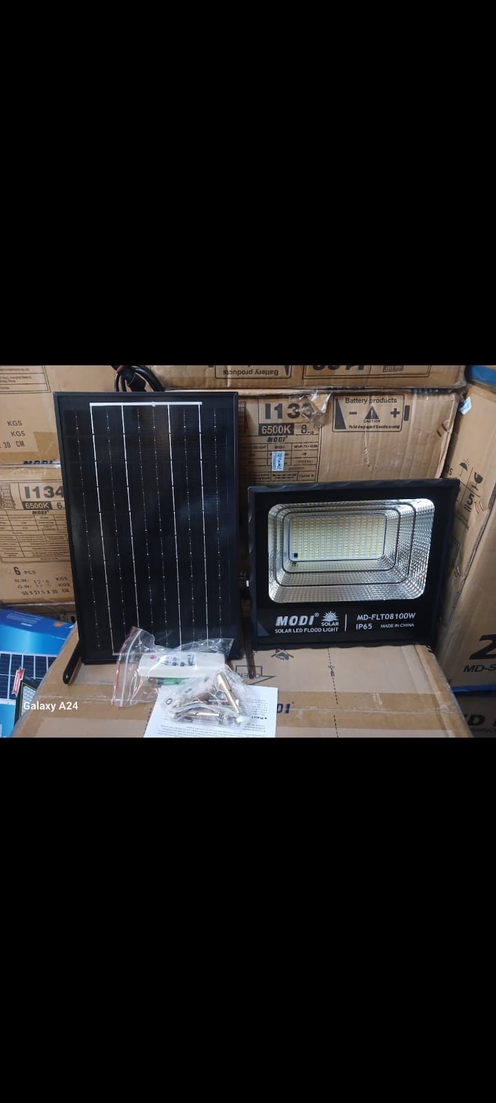 MODI 100W Solar LED Floodlight