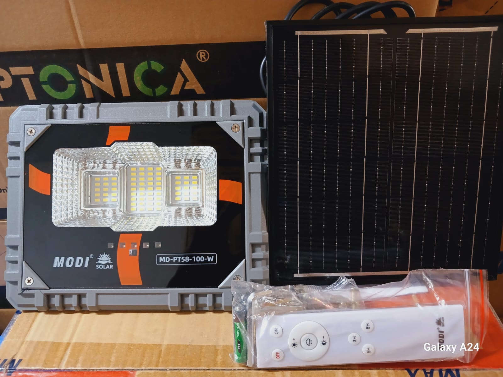 MODI 100W Portable Solar Floodlight
